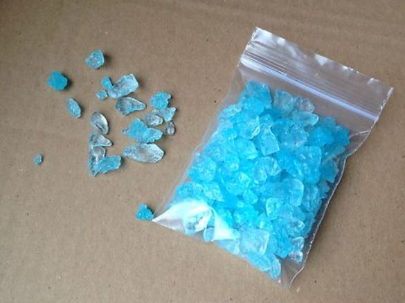 „Breaking Bad“ Bonbons! Die blauen Meth-Kristalle für echte Fans der Serie!