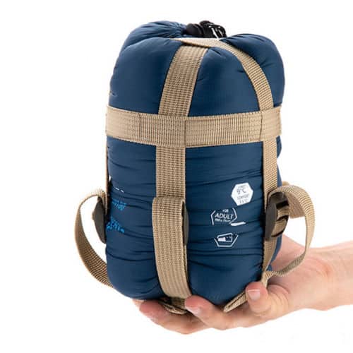 [Günstig!] Mini Schlafsack von NatureHike für 21,30 Euro inkl. Versand bei eBay!