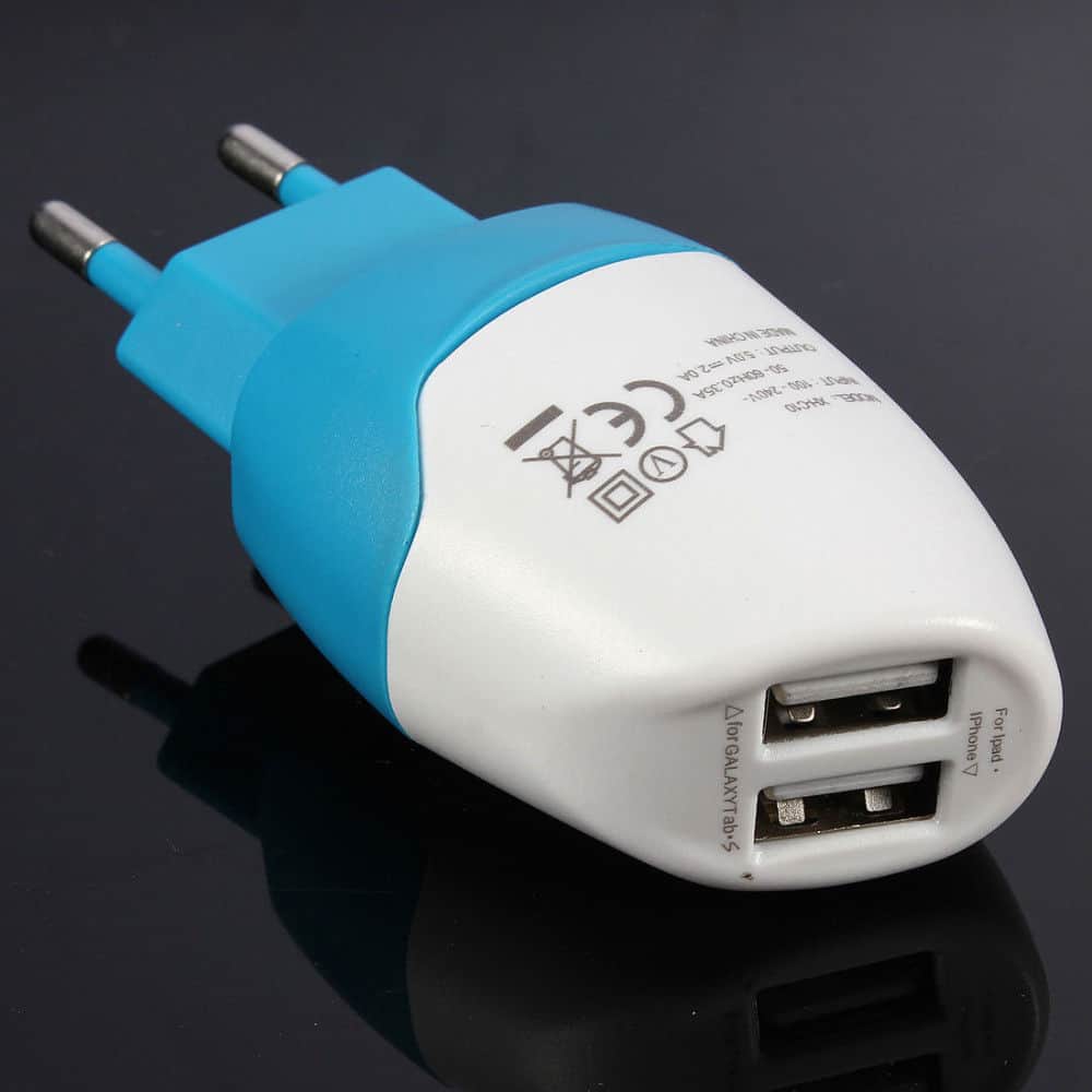USB Ladegerät (mit „CE“) 2 Ports für nur 2,10 Euro (gratis Versand)!
