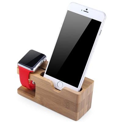 Bambus Ladestation fürs iPhone und die Apple Watch für 5,14 Euro!