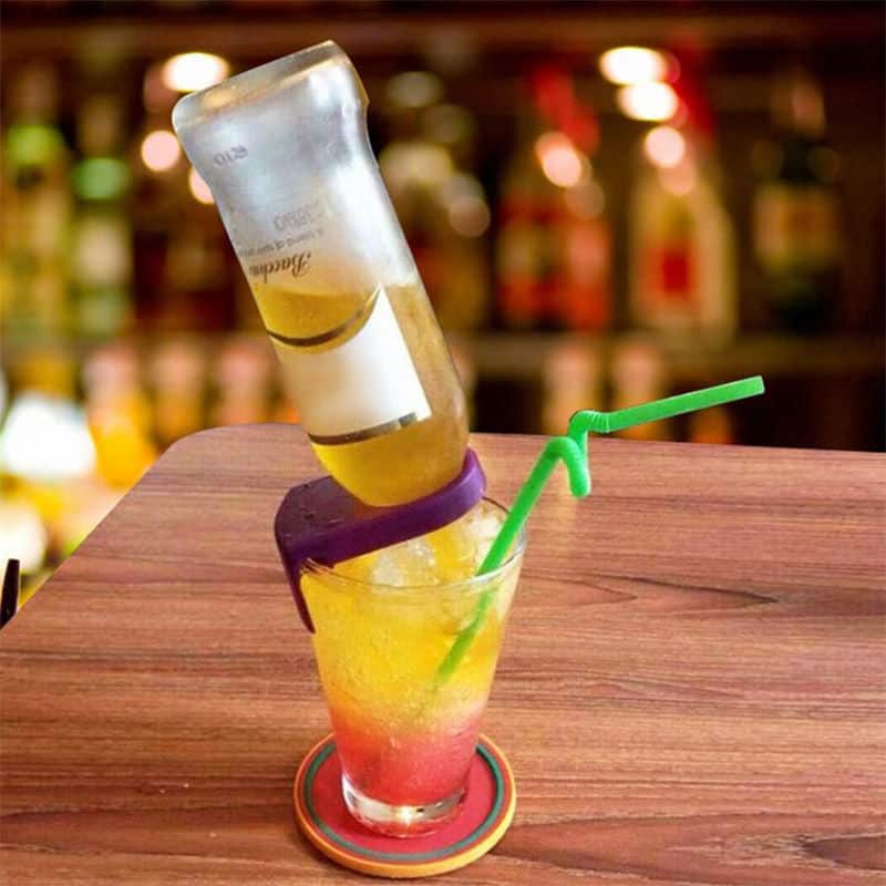 Ein neues Cocktail-Erlebnis? Mit diesem Gadget füllt sich das Glas selbstständig nach!