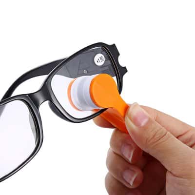 !!! Beendet !!! Brillen einfach und schnell von beiden Seiten putzen? Dank Gutschein gibt es das Brillen-Putz-Gadget für nur 1 Cent inkl. Versand!