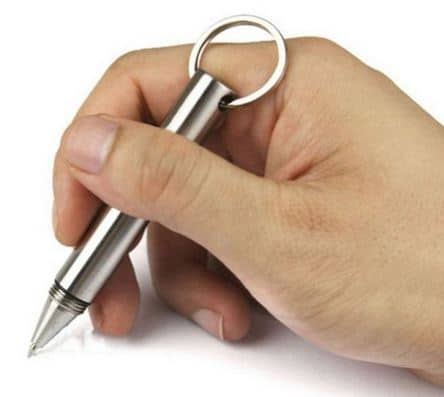 Ein kleiner EDC Stift aus Edelstahl mit eingebautem Glasbrecher ab nur 3,49 Euro!