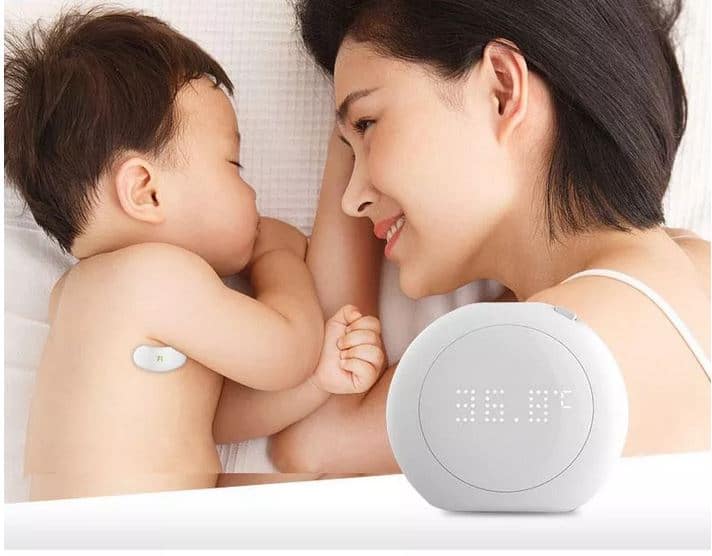 XIAOMI Fanmi Mini Wireless Fieber-Thermometer? Damit habt ihr Babys Temperatur in Echtzeit am Display und werdet per Alarm benachrichtigt!