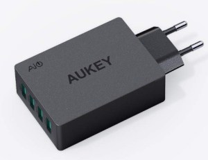 Nur bis morgen: Aukey PA-U31 4-Port Ladegerät für 12,99 Euro statt 19,99 Euro bei Amazon