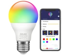 Govee LED RGB Leuchtmittel E27 mit 7W und App-Control für nur 8,44 Euro bei Amazon