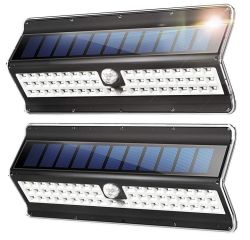 Doppelpack EZBASICS Solarleuchte für Außen mit 56 LEDs und Bewegungssensor für 14,99€